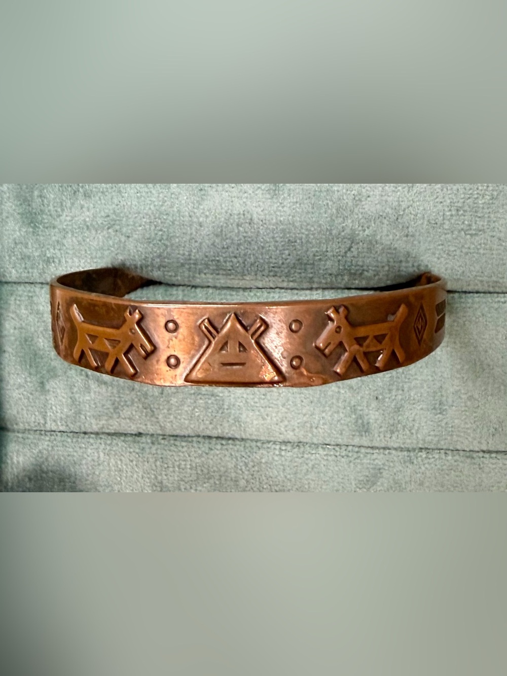 Womenβs Embossed 100% Copper Tribal Cuff Bracelet